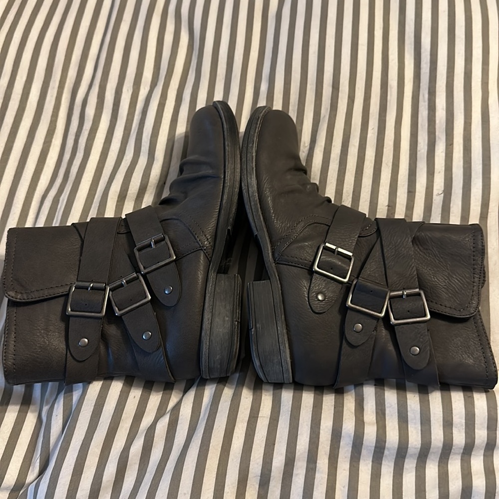 Grey booties - Picture 3 of 6